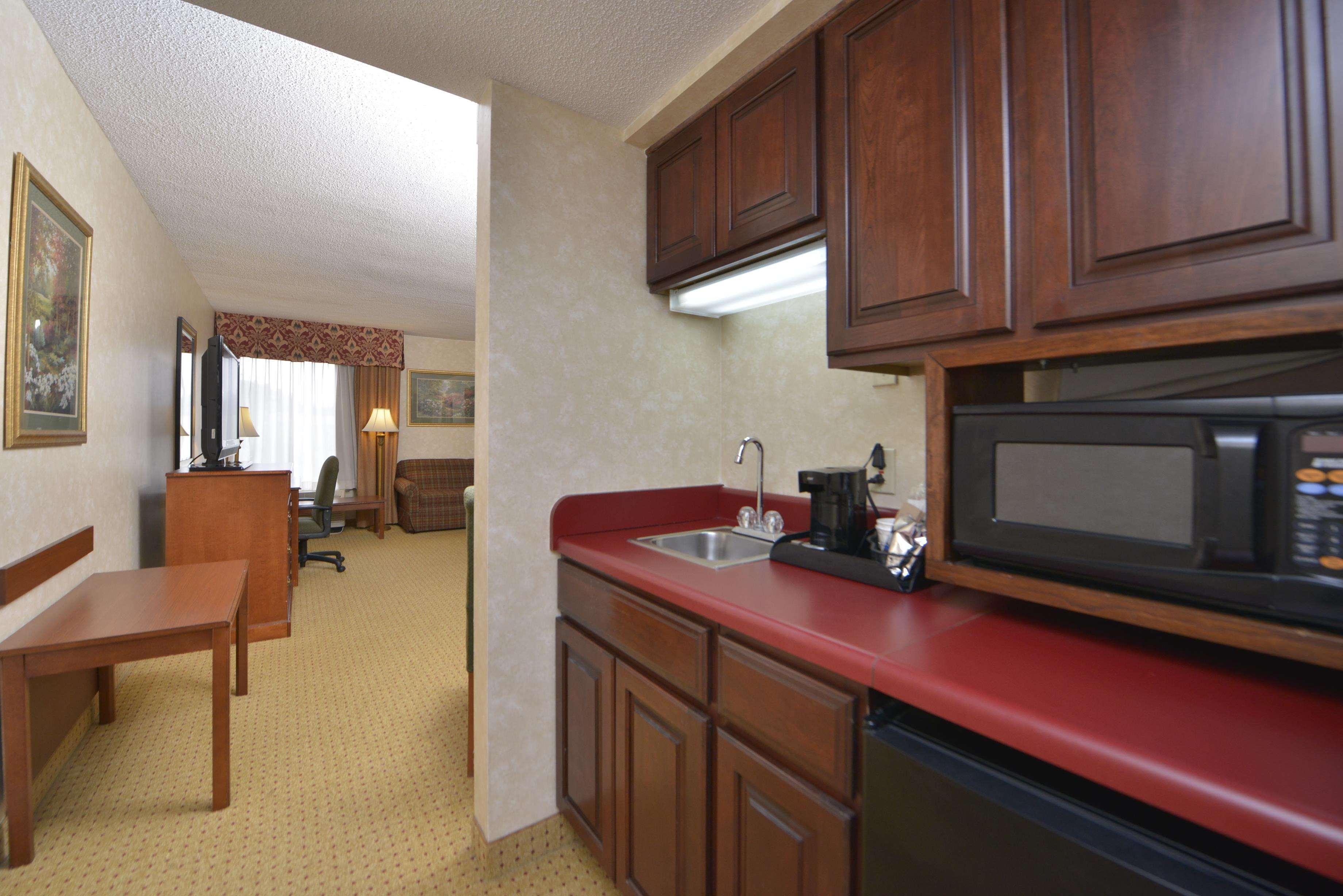 Hampton Inn Wytheville Exterior photo