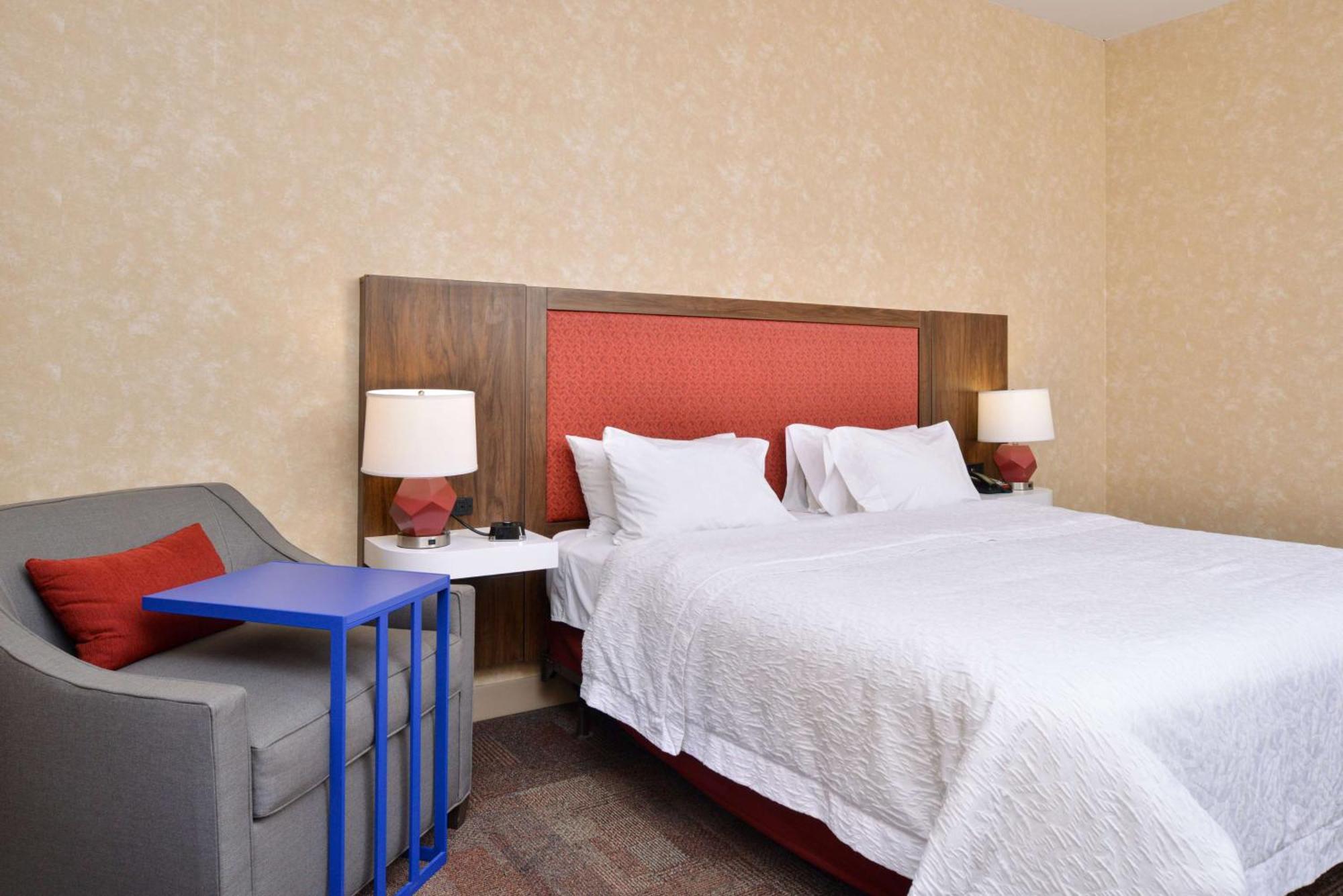 Hampton Inn Wytheville Exterior photo